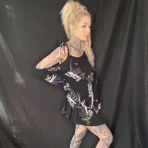 Asymmetrical shoulder swing dress